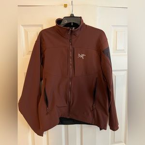 Arc’teryx Men’s Gamma LT Softshell Jacket